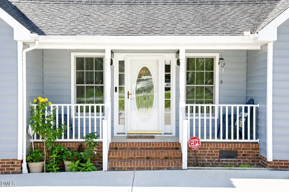 1608 Rogers Pointe Lane Creedmoor, NC 27522