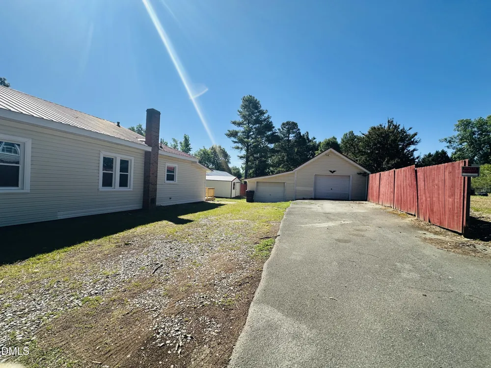 219 Barnette Avenue Roxboro, NC 27573