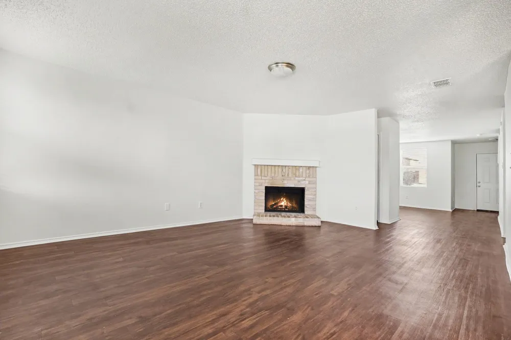 14847 Canyonridge Drive Balch Springs, TX 75180