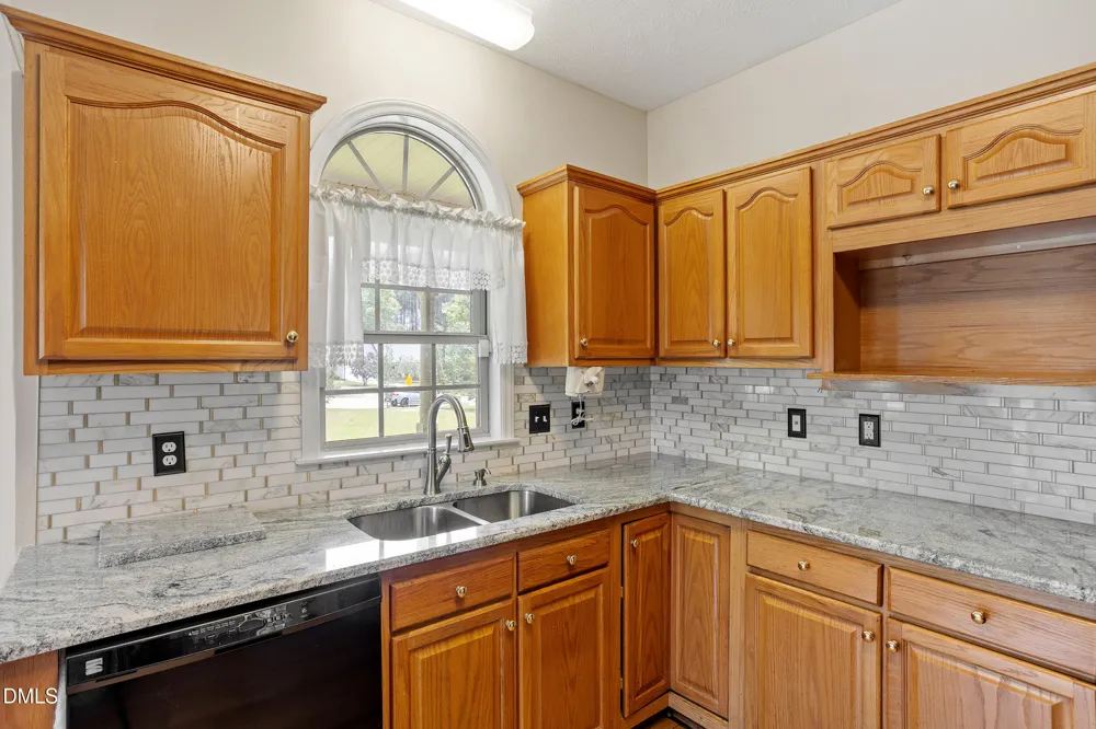 20 Senter Lane Bunnlevel, NC 28323
