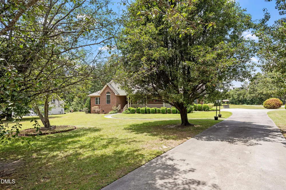 20 Senter Lane Bunnlevel, NC 28323