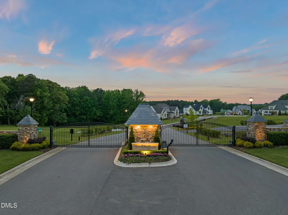 9121 Overlook Crest Drive Wake Forest, NC 27587
