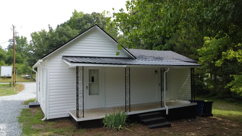 123 E Hill Street Haw River, NC 27258