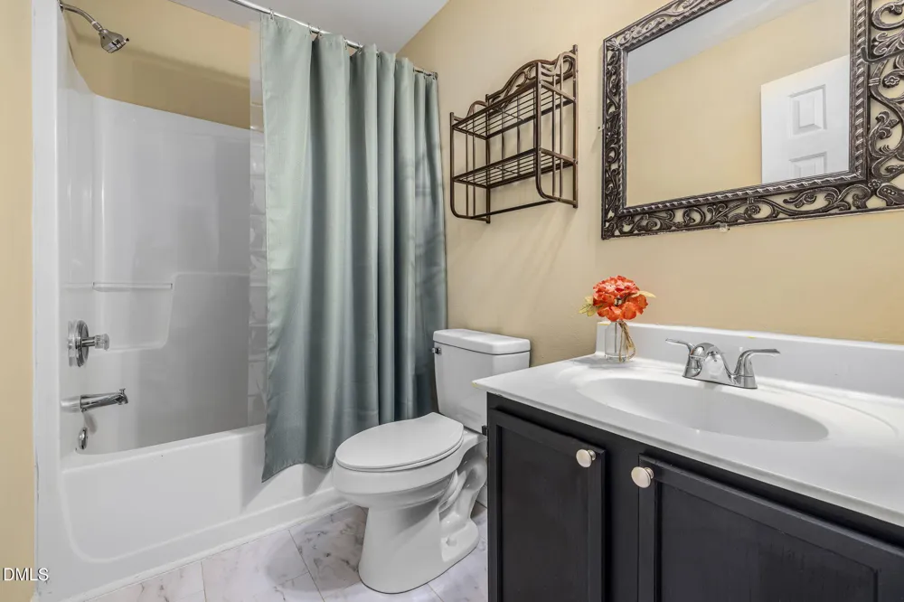 208 Texanna Way Holly Springs, NC 27540