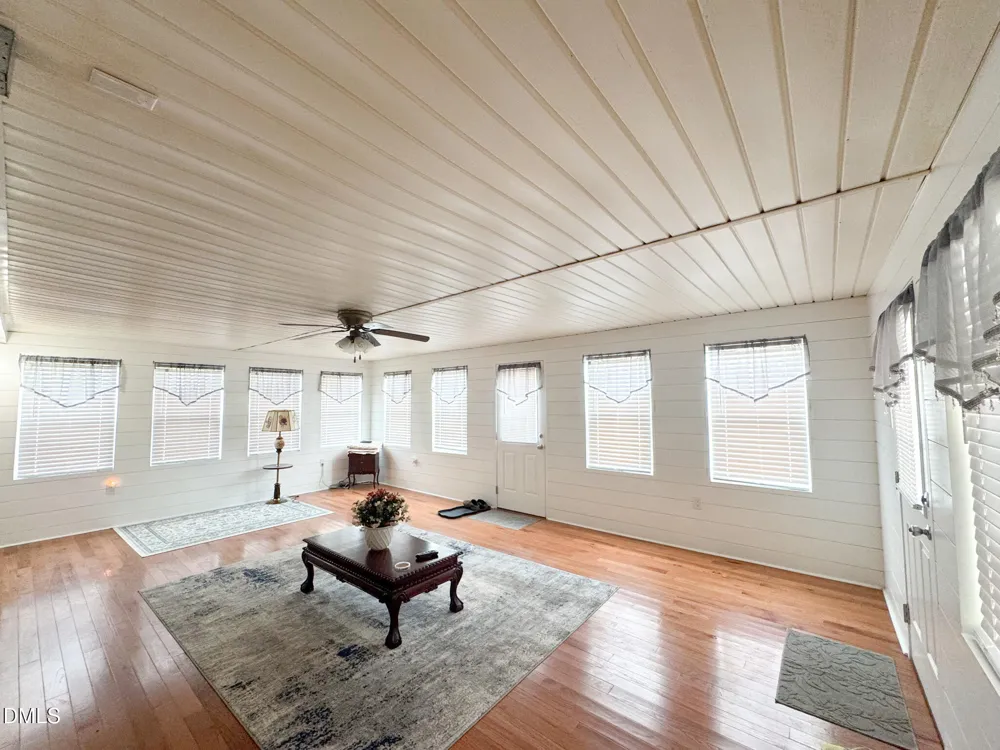 113 Pine Log Lane Roseboro, NC 28382