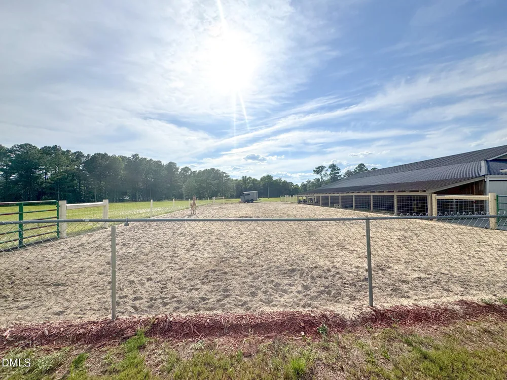 113 Pine Log Lane Roseboro, NC 28382