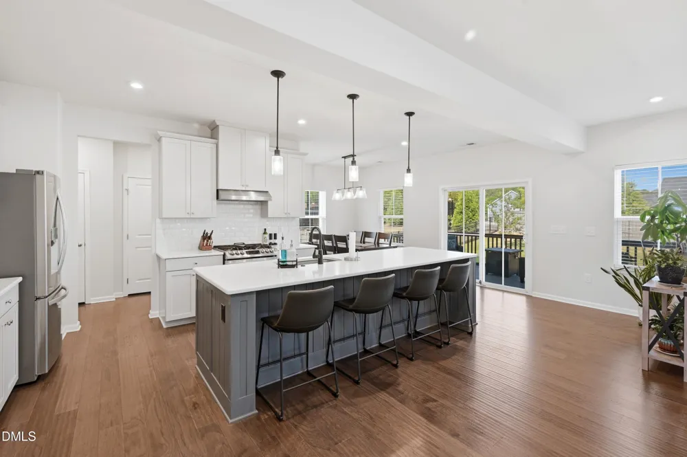 2904 Landon Oaks Court New Hill, NC 27562