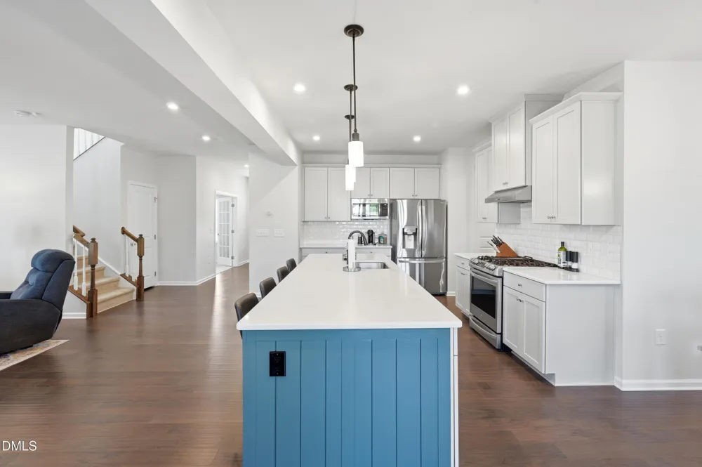 2904 Landon Oaks Court New Hill, NC 27562