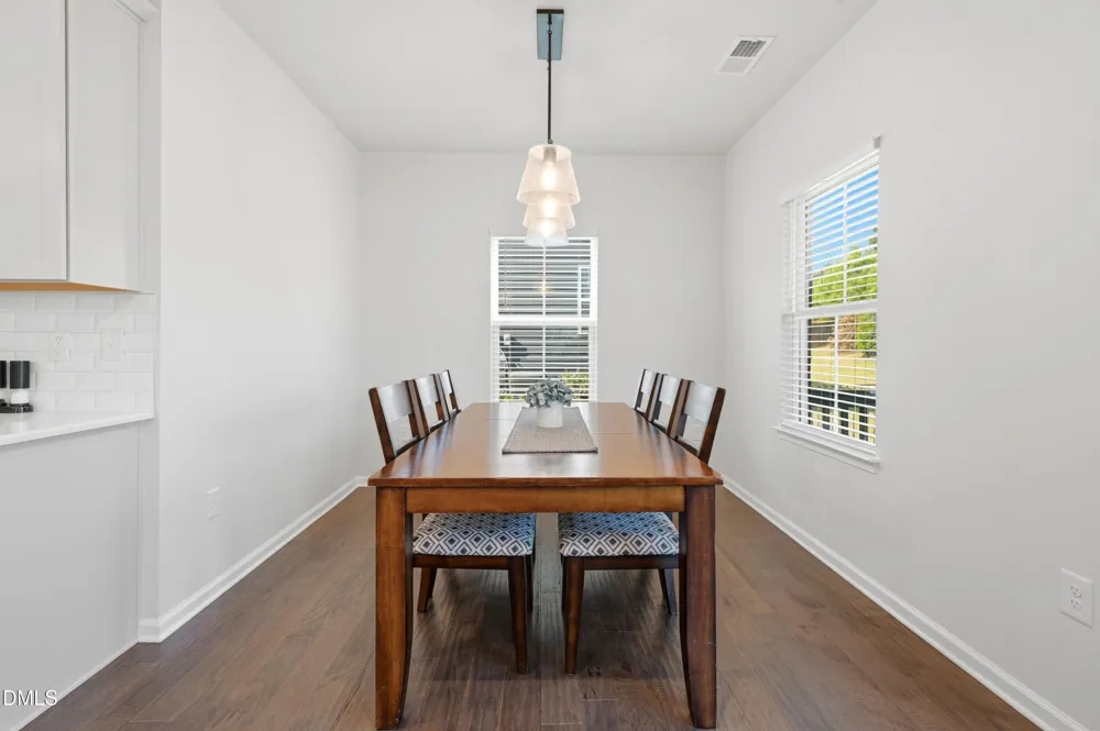 2904 Landon Oaks Court New Hill, NC 27562