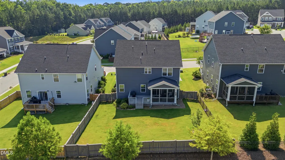 2904 Landon Oaks Court New Hill, NC 27562