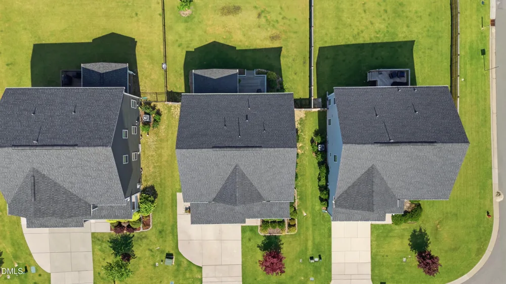2904 Landon Oaks Court New Hill, NC 27562