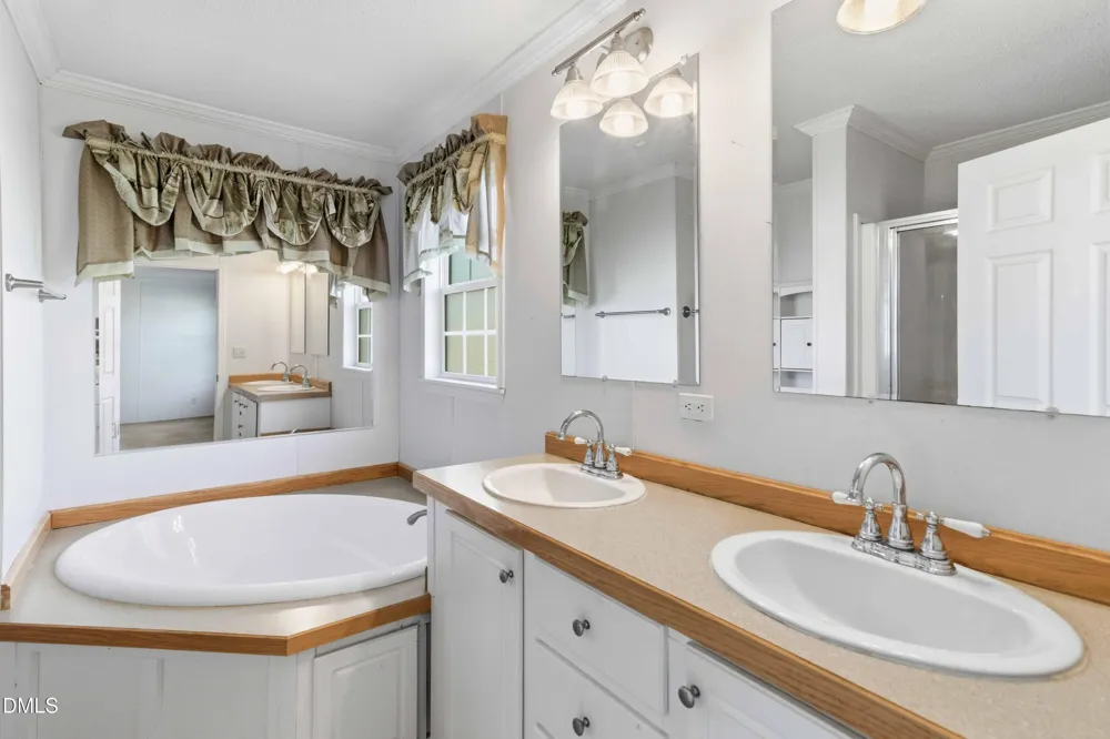 614 Autumn Winds Drive Goldsboro, NC 27530