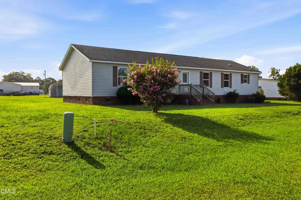 614 Autumn Winds Drive Goldsboro, NC 27530