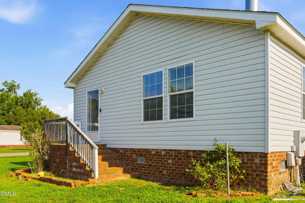614 Autumn Winds Drive Goldsboro, NC 27530