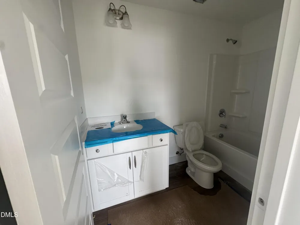176 Sage Lane Four Oaks, NC 27524