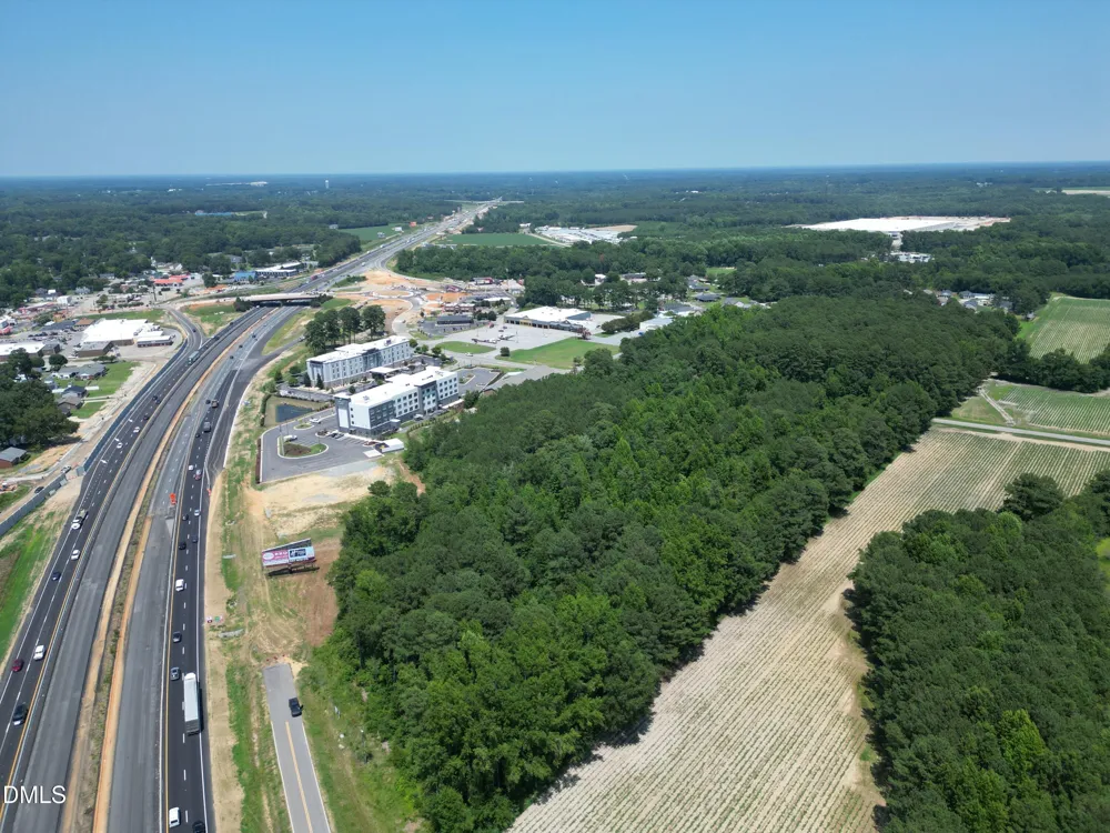 308 S Walton Drive Benson, NC 27504