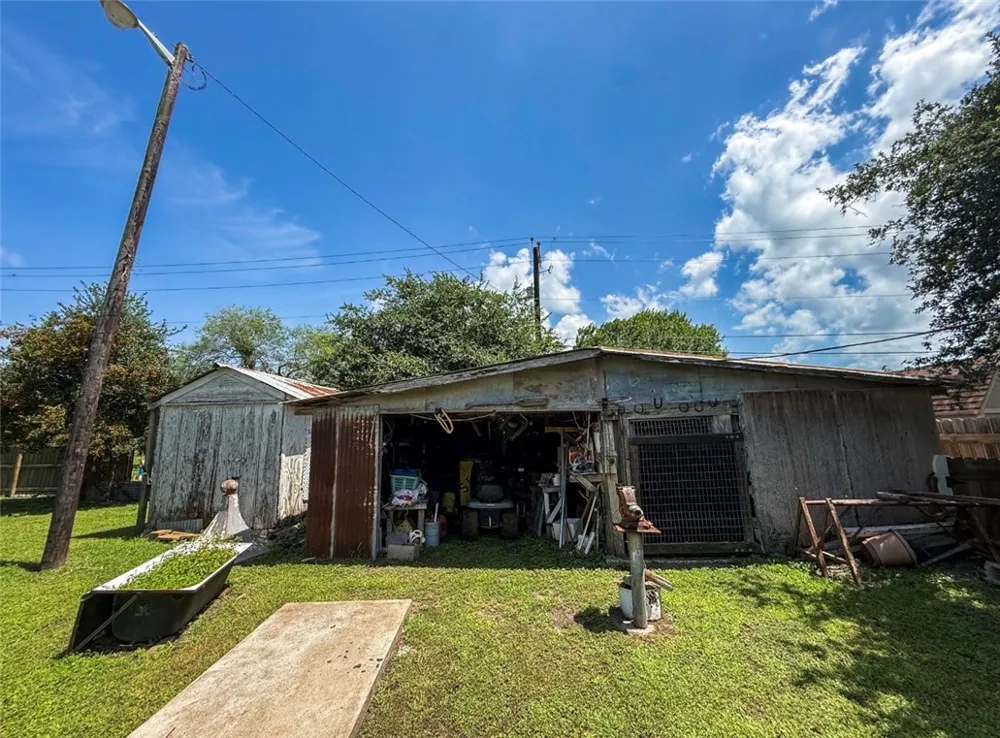 1117 E Fordyce Avenue Kingsville, TX 78363