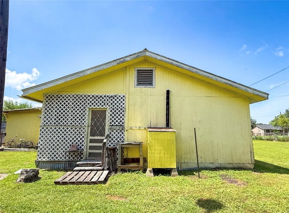 1117 E Fordyce Avenue Kingsville, TX 78363
