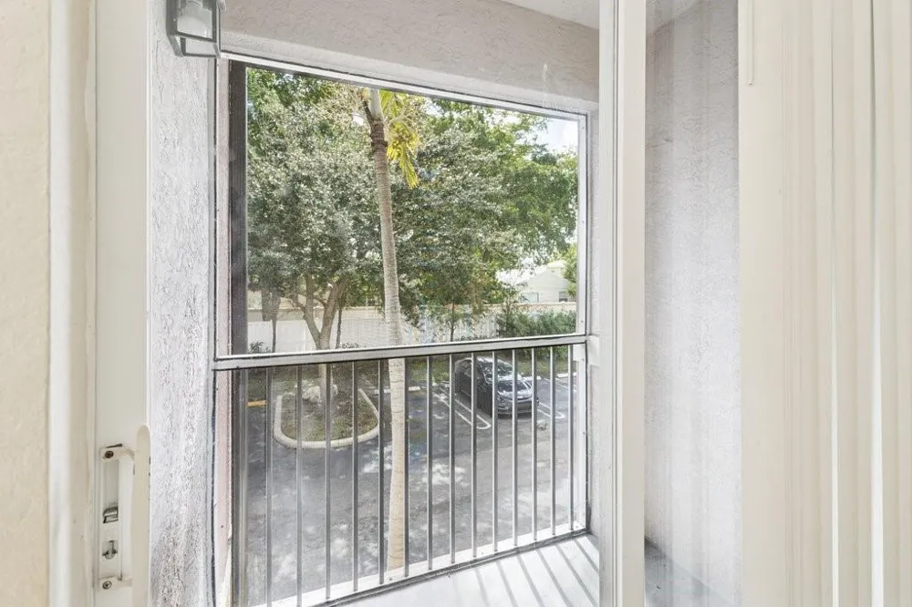 6384 W Sample Road W #6384 Coral Springs, FL 33067