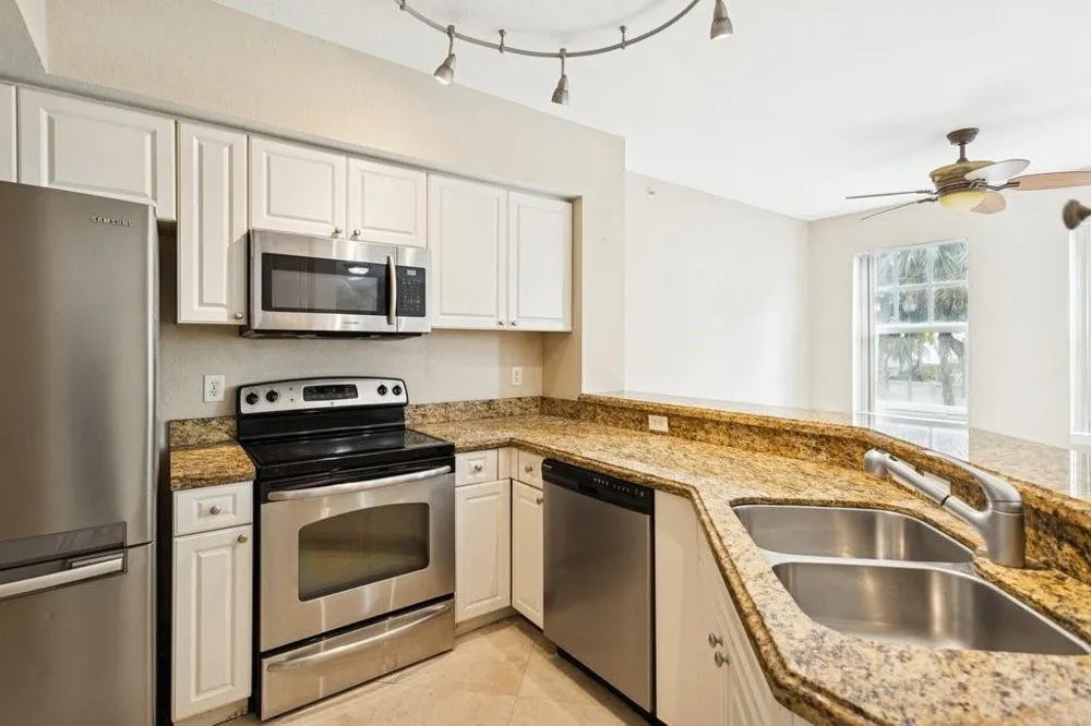 6384 W Sample Road W #6384 Coral Springs, FL 33067