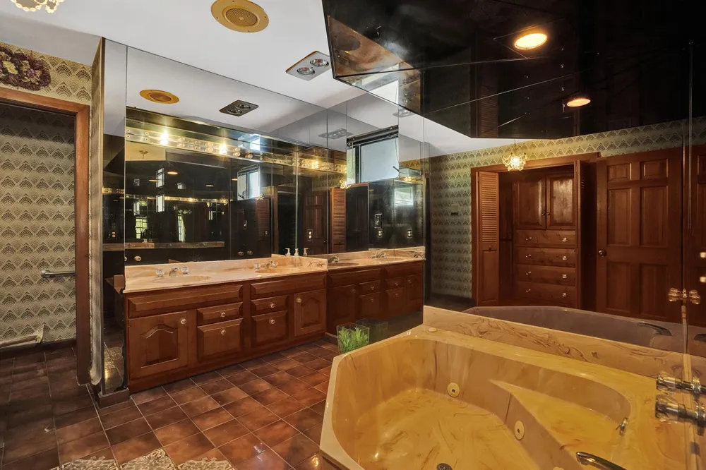 17151 SW 62nd Court Southwest Ranches, FL 33331