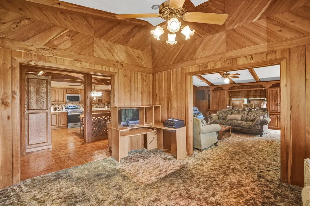 17151 SW 62nd Court Southwest Ranches, FL 33331