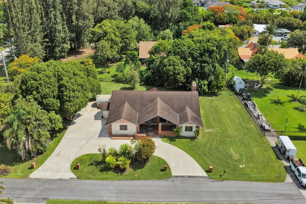 17151 SW 62nd Court Southwest Ranches, FL 33331