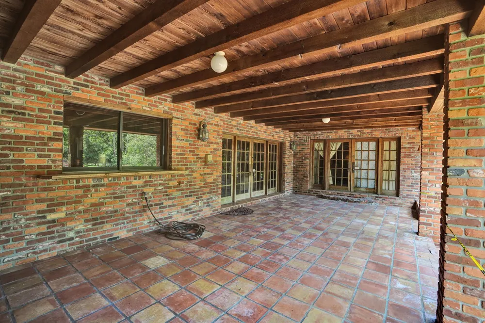 17151 SW 62nd Court Southwest Ranches, FL 33331