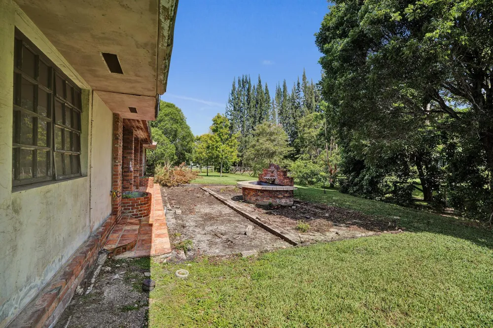 17151 SW 62nd Court Southwest Ranches, FL 33331
