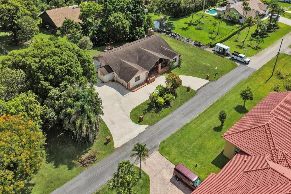 17151 SW 62nd Court Southwest Ranches, FL 33331