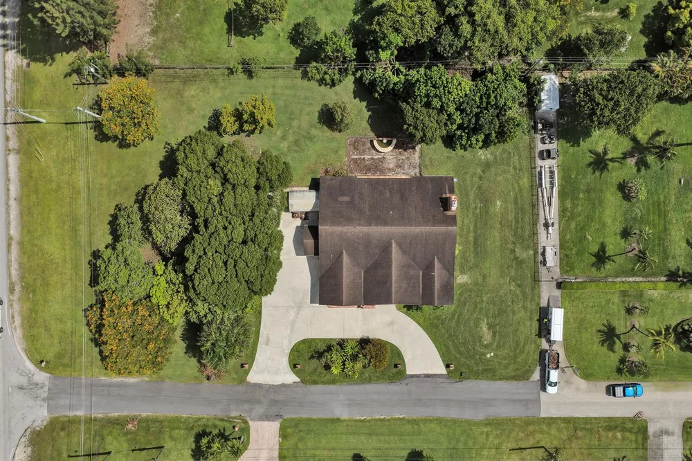17151 SW 62nd Court Southwest Ranches, FL 33331