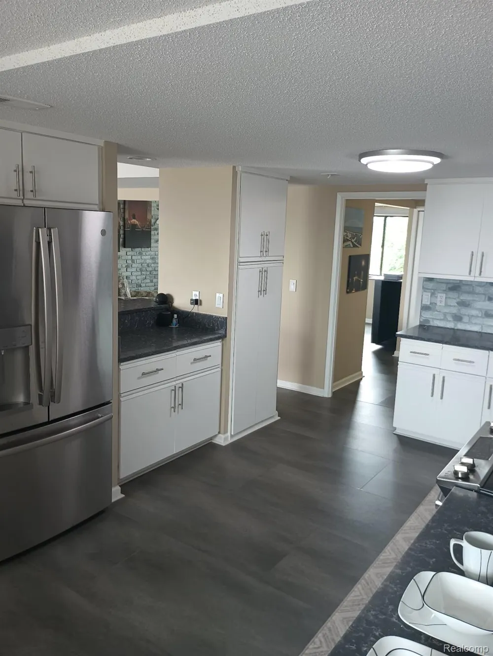 34432 Jefferson Avenue Harrison Charter Township, MI 48045