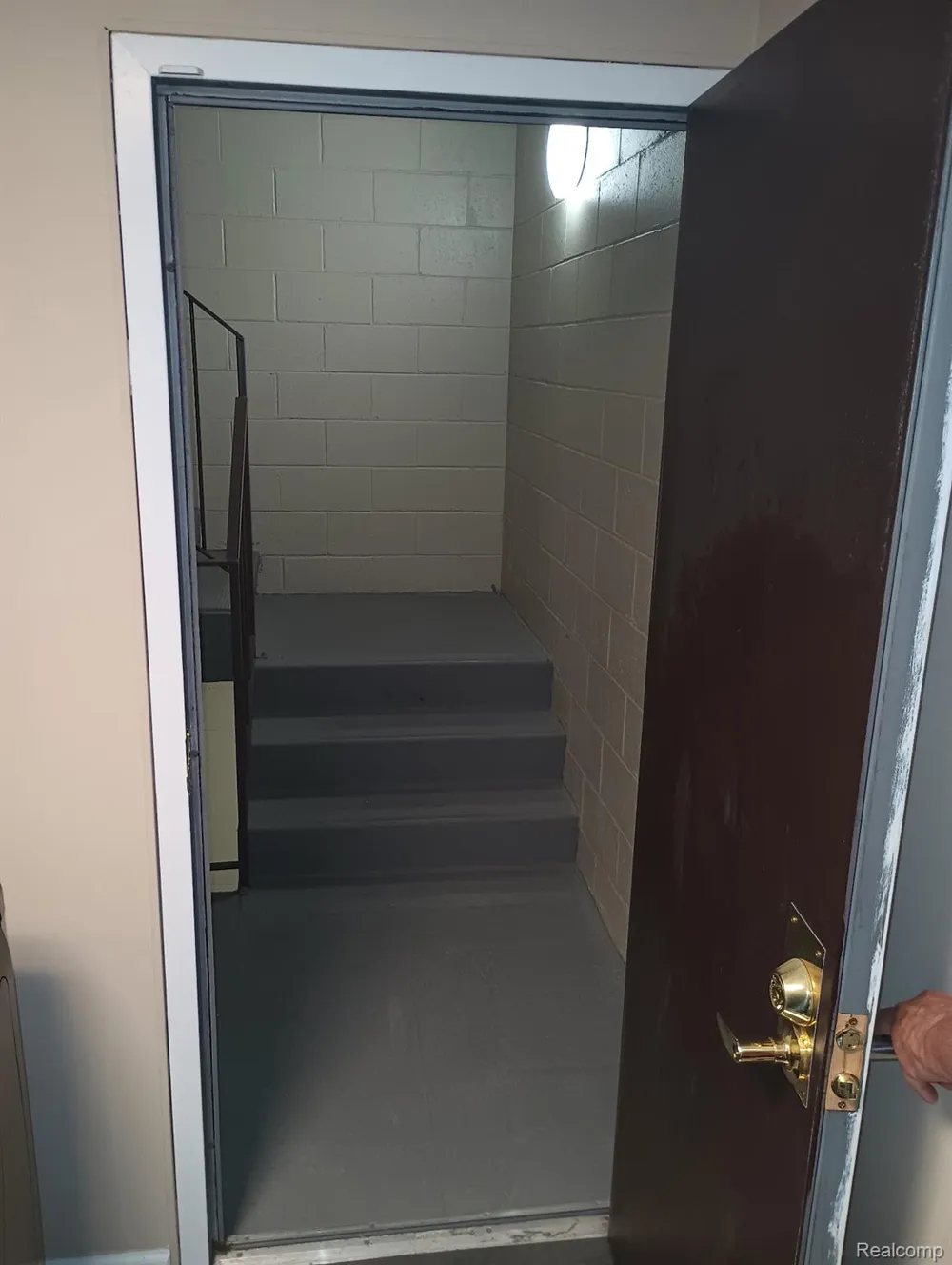 34432 Jefferson Avenue Harrison Charter Township, MI 48045