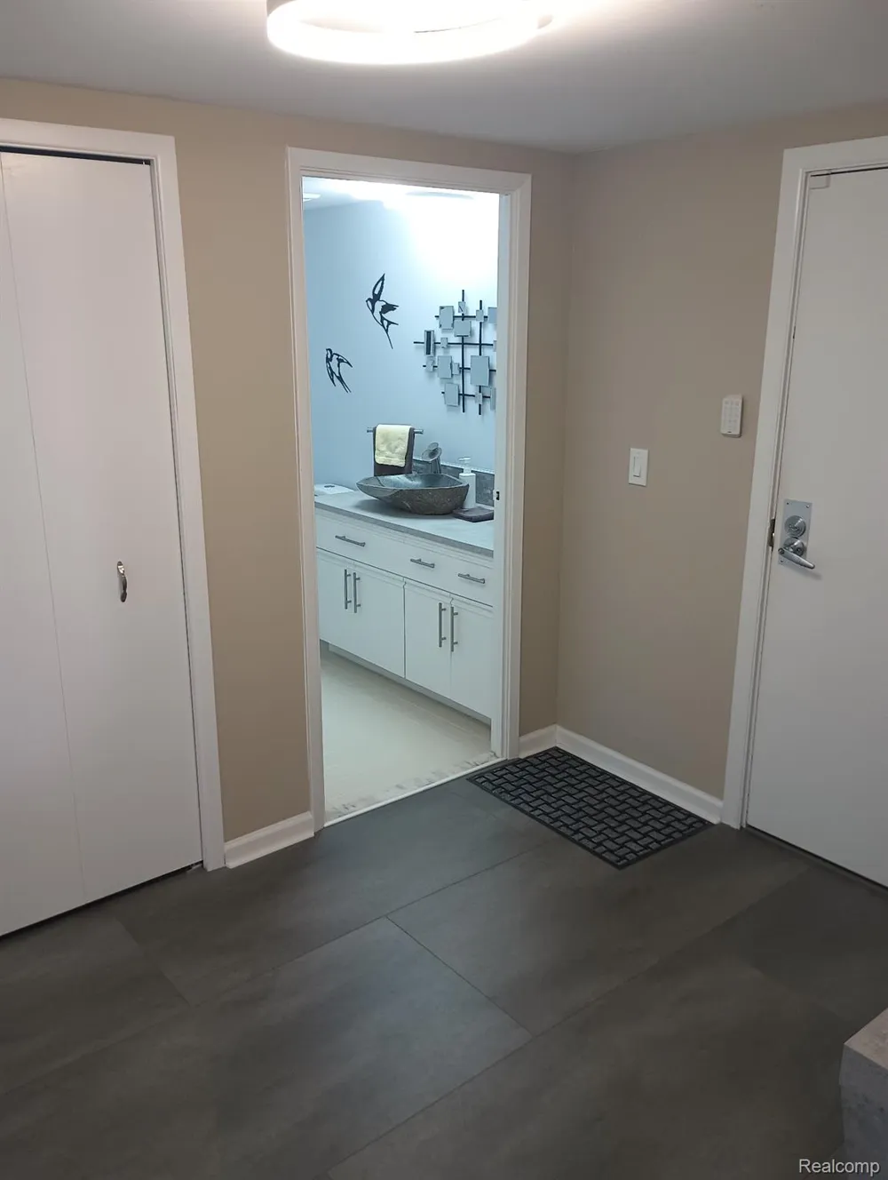 34432 Jefferson Avenue Harrison Charter Township, MI 48045