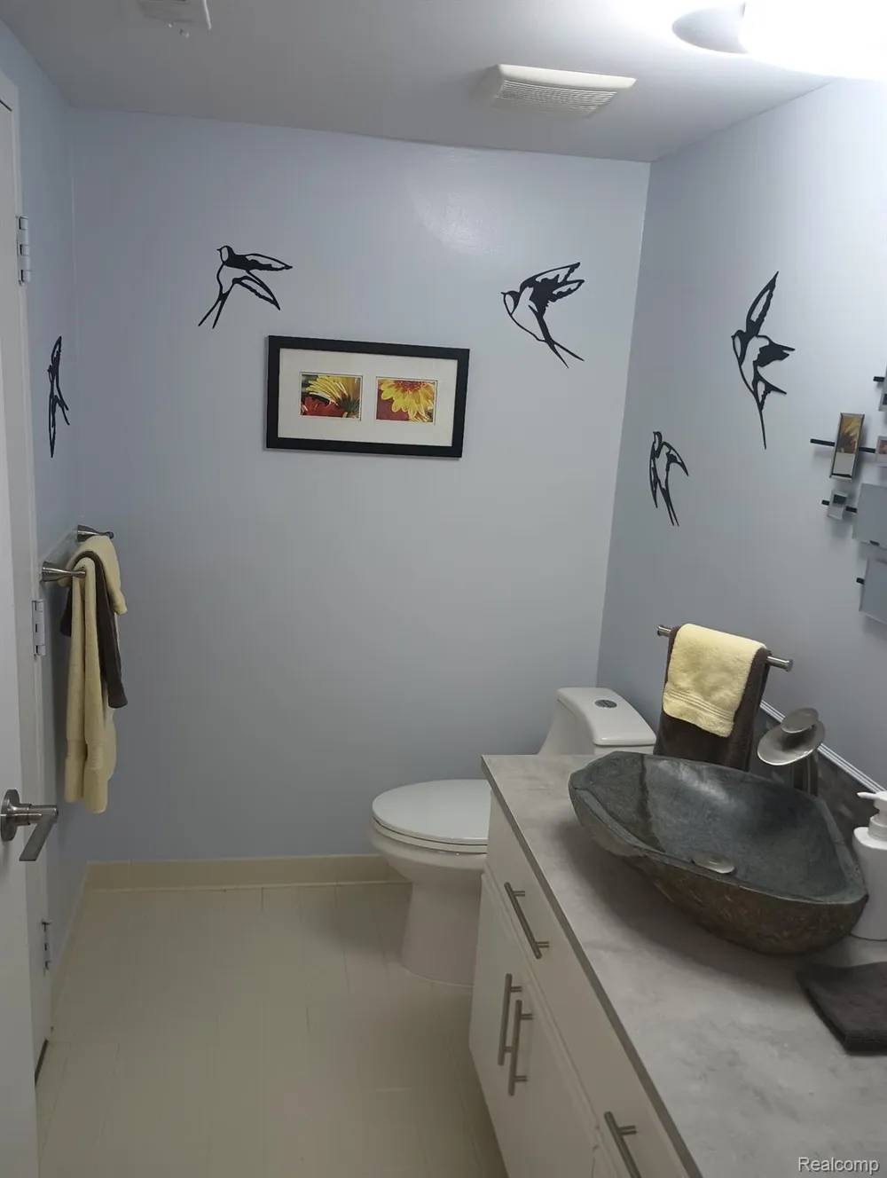 34432 Jefferson Avenue Harrison Charter Township, MI 48045