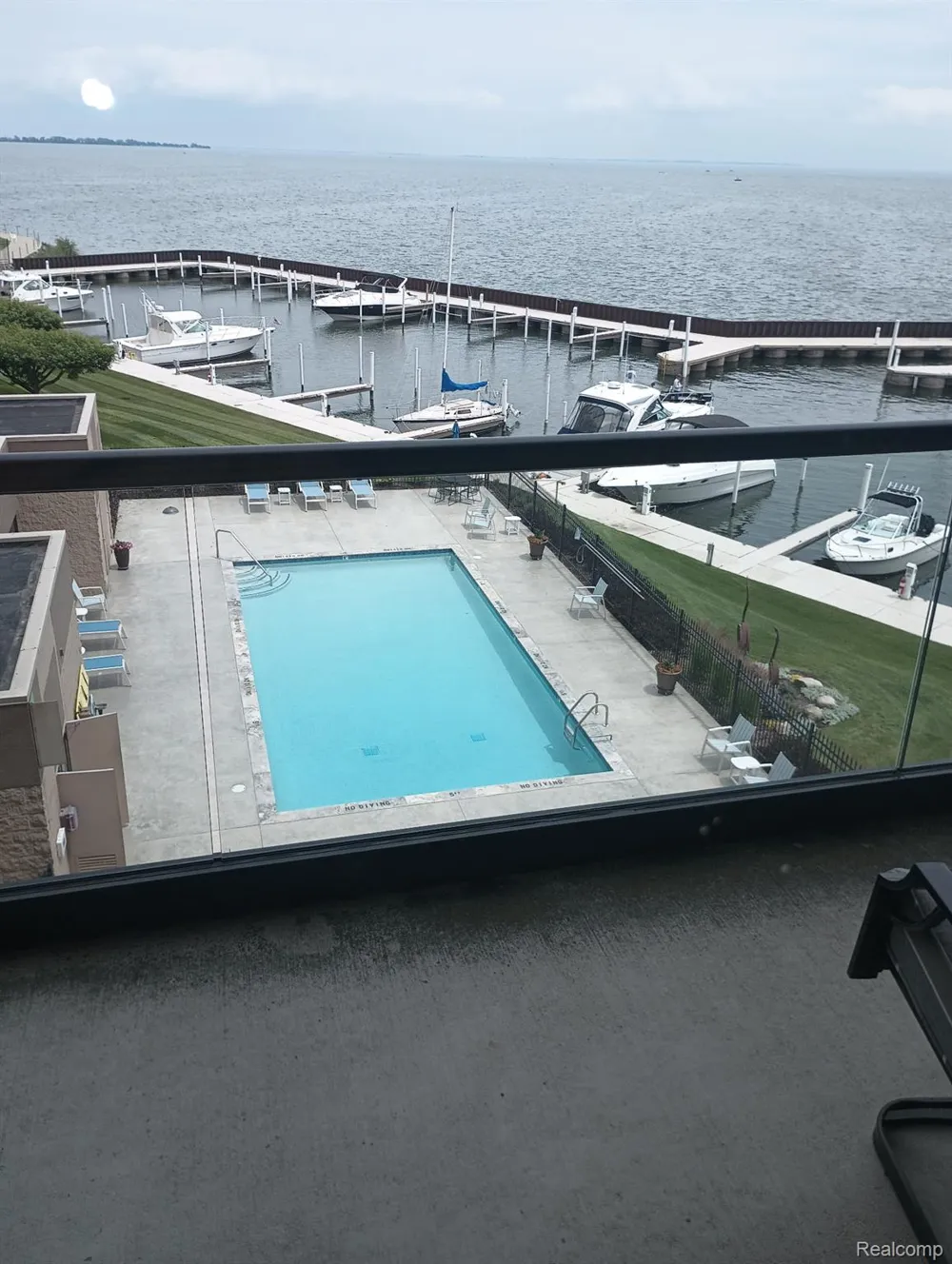 34432 Jefferson Avenue Harrison Charter Township, MI 48045
