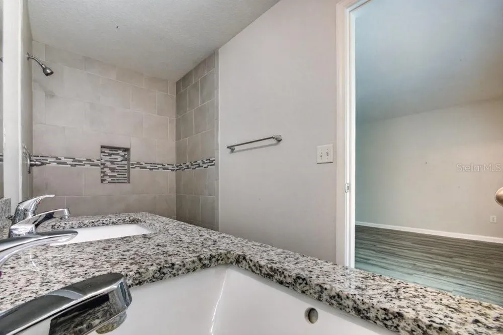 7082 PLYMOUTH GROVE COURT Jacksonville, FL 32220