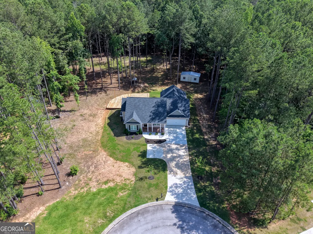 533 Evelyn DR Greenville, GA 30222