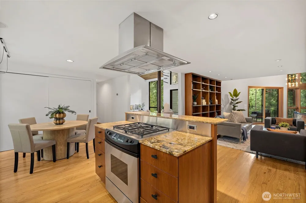 3518 129th Avenue NE Bellevue, WA 98005