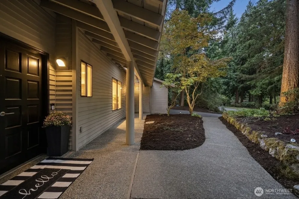 3518 129th Avenue NE Bellevue, WA 98005