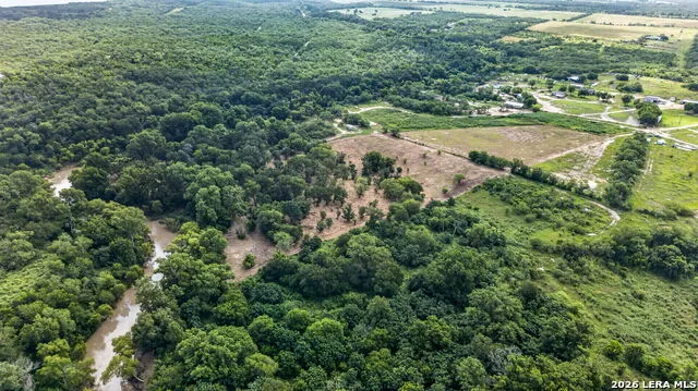 5354 Labus Rd Elmendorf, TX 78112