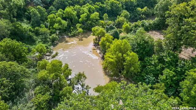 5354 Labus Rd Elmendorf, TX 78112