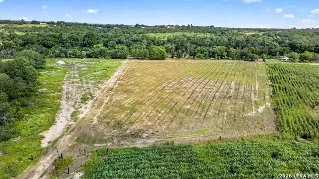 5354 Labus Rd Elmendorf, TX 78112