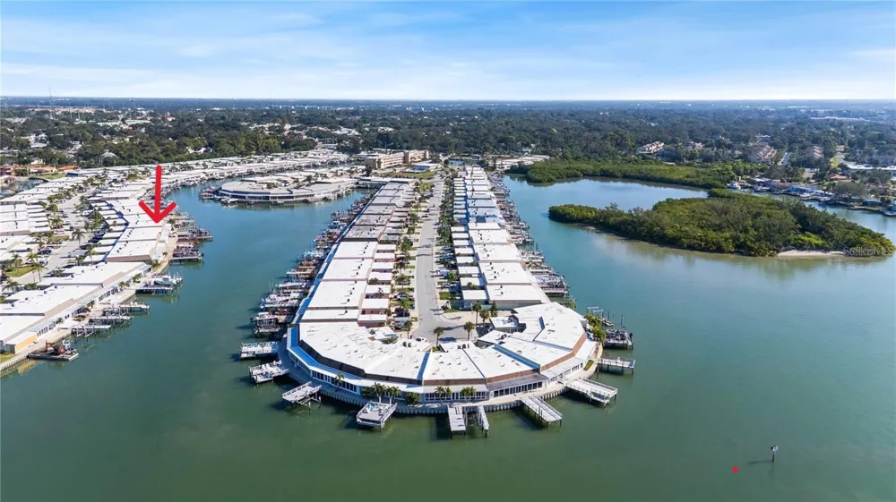 542 BOCA CIEGA POINT BOULEVARD #2108 Madeira Beach, FL 33708