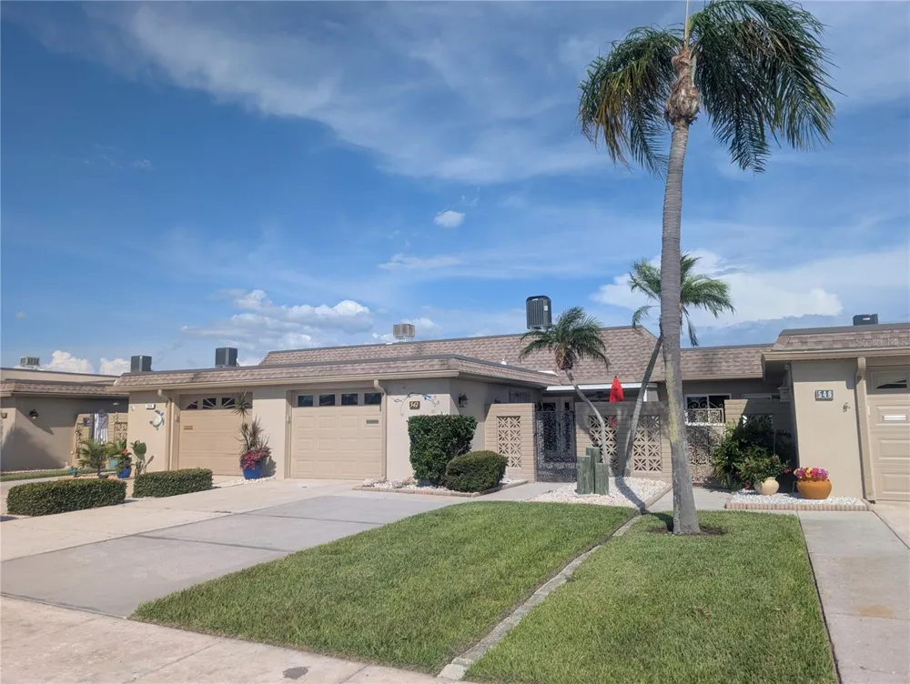 542 BOCA CIEGA POINT BOULEVARD #2108 Madeira Beach, FL 33708