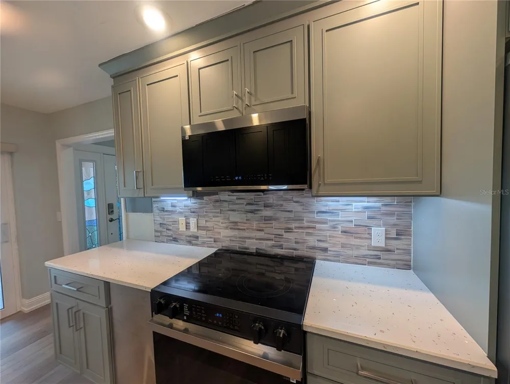 542 BOCA CIEGA POINT BOULEVARD #2108 Madeira Beach, FL 33708