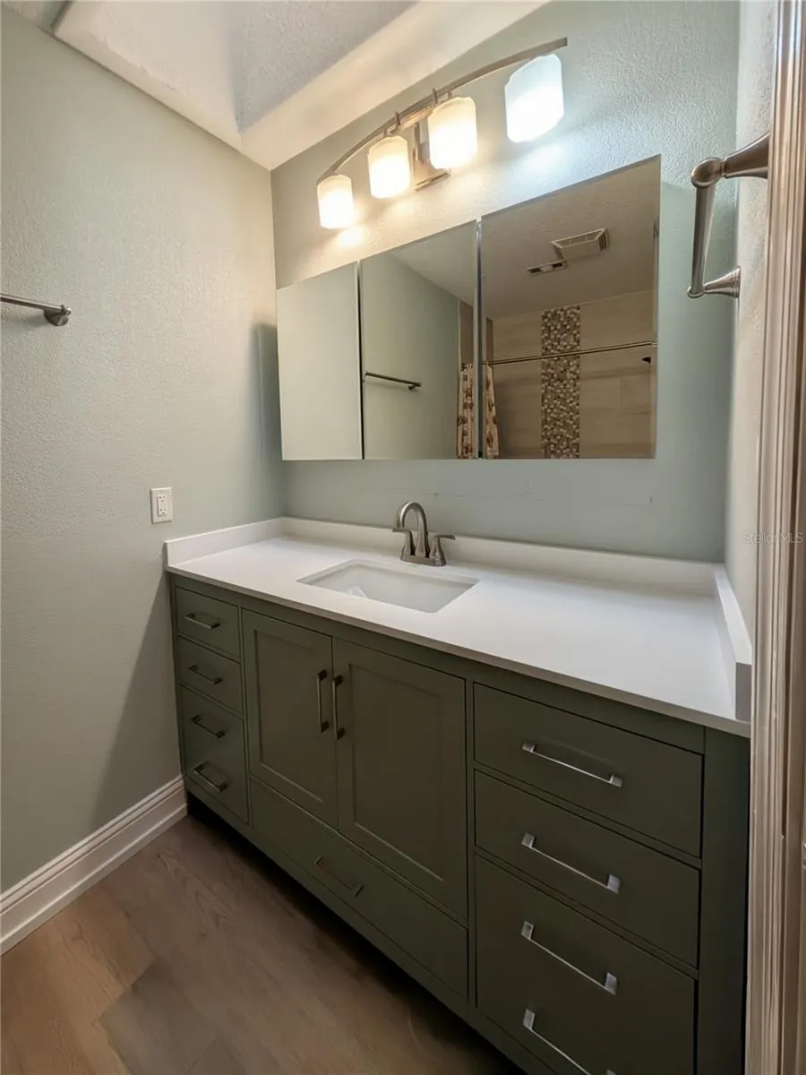 542 BOCA CIEGA POINT BOULEVARD #2108 Madeira Beach, FL 33708