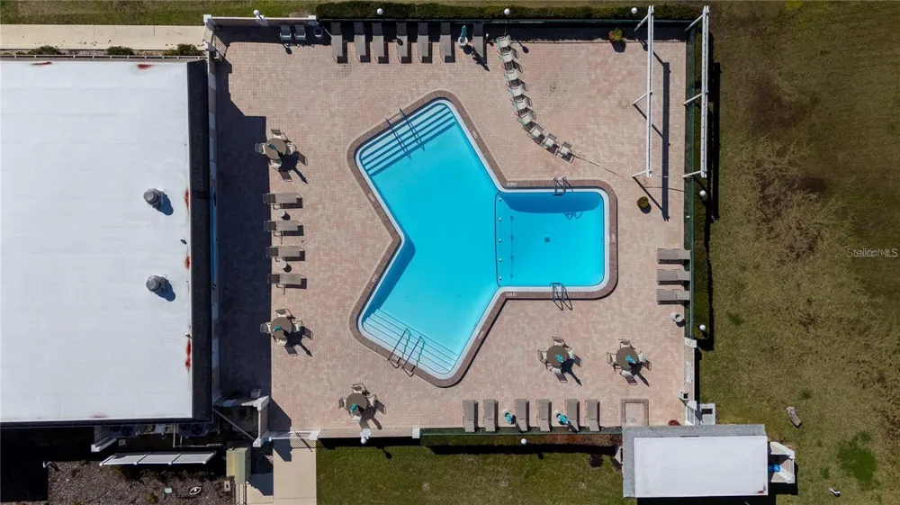 542 BOCA CIEGA POINT BOULEVARD #2108 Madeira Beach, FL 33708