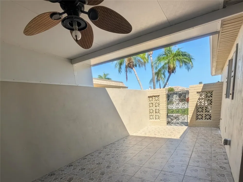 542 BOCA CIEGA POINT BOULEVARD #2108 Madeira Beach, FL 33708