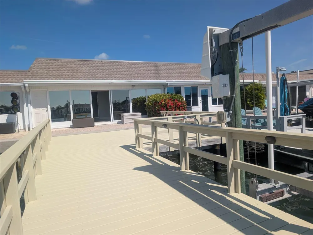 542 BOCA CIEGA POINT BOULEVARD #2108 Madeira Beach, FL 33708